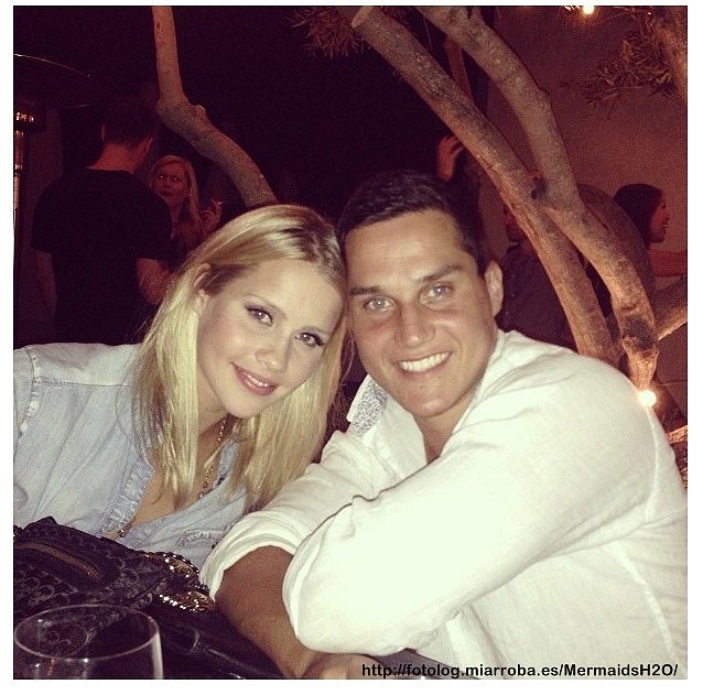 Claire Holt con su hermano David