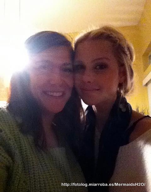Claire Holt con su amiga Christina Gualazzi