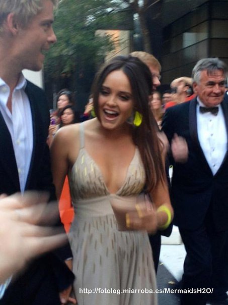 Luke Mitchell & Rebecca Breeds - 2012 Logie Awards