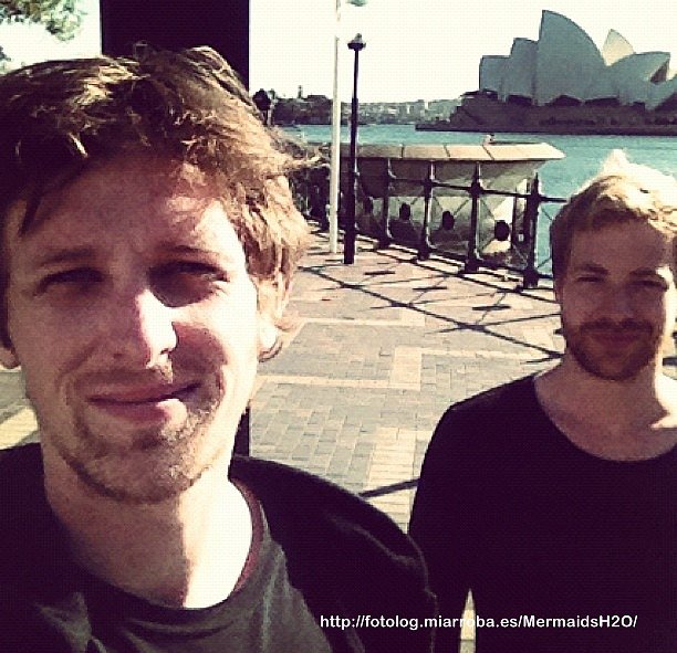 Jamie Timony y Angus McLaren