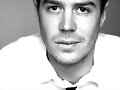 Burgess Abernethy photoshoot para Ben Timony
