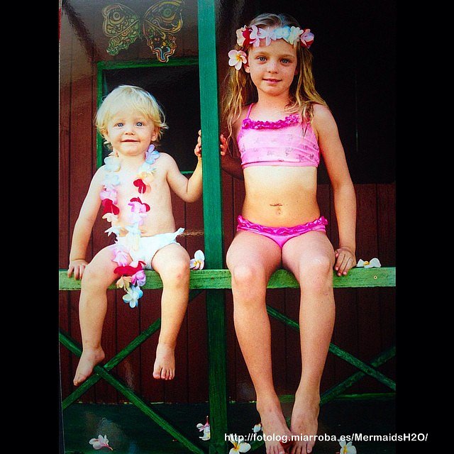 Cleo Massey de pequeña con su hermano Joey