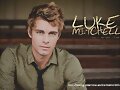 Luke Mitchell photoshoot para Berenner Liana 2012