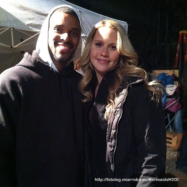 Behind the scenes Claire Holt en The Originals