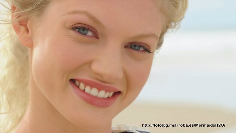 Cariba Heine (Rikki Chadwick en H2O Just Add Water