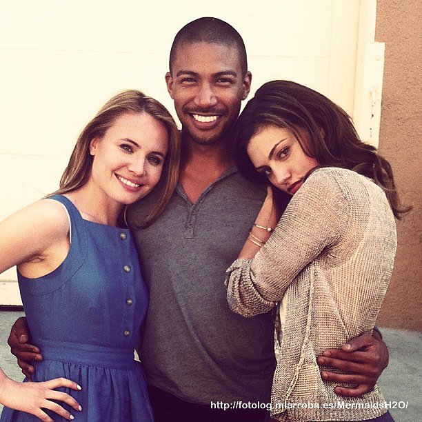BTS photoshoot Phoebe Tonkin en The Originals T1