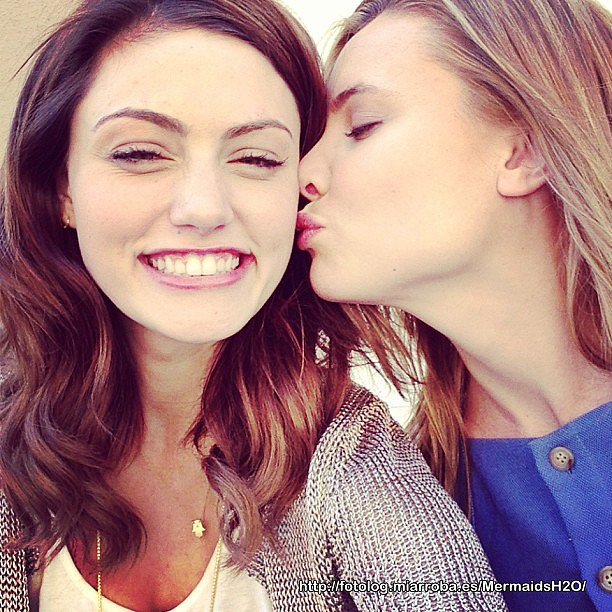 BTS photoshoot Phoebe Tonkin en The Originals T1