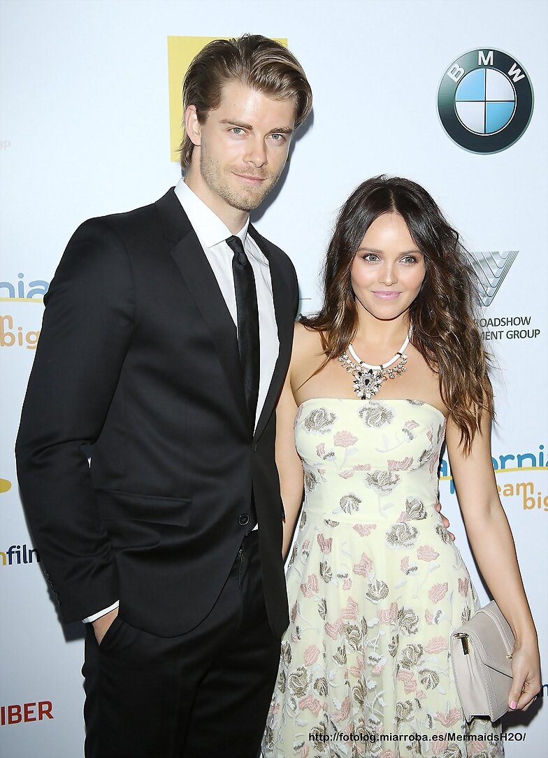 Luke Mitchell & Rebecca Breeds - Jun 12, 2014