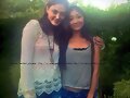 Phoebe Tonkin con una fan