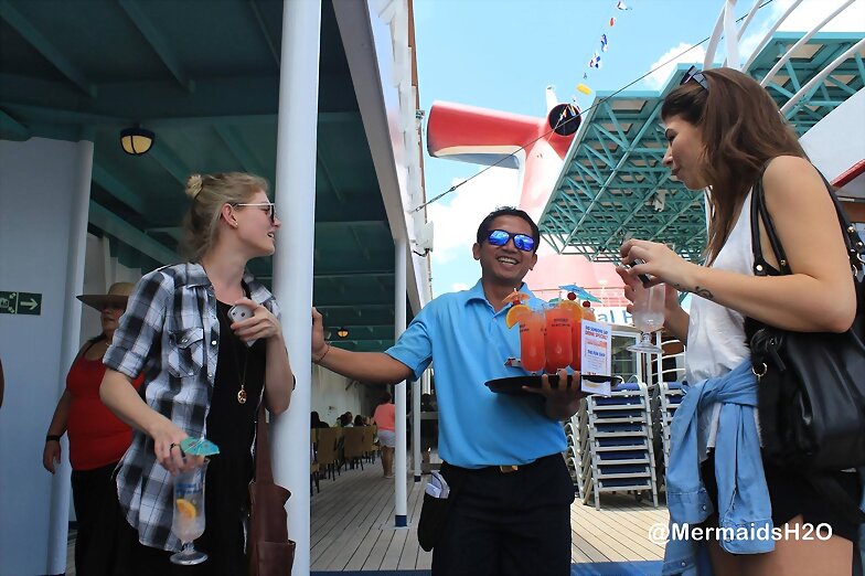 Cariba Heine - Carnival Paradise (Set 2013)