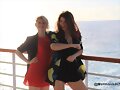 Cariba Heine y Jordan Loukas - Carnival Paradise
