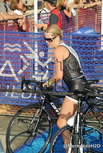 Claire Holt - 26th Annual Nautica Malibu Triathlon