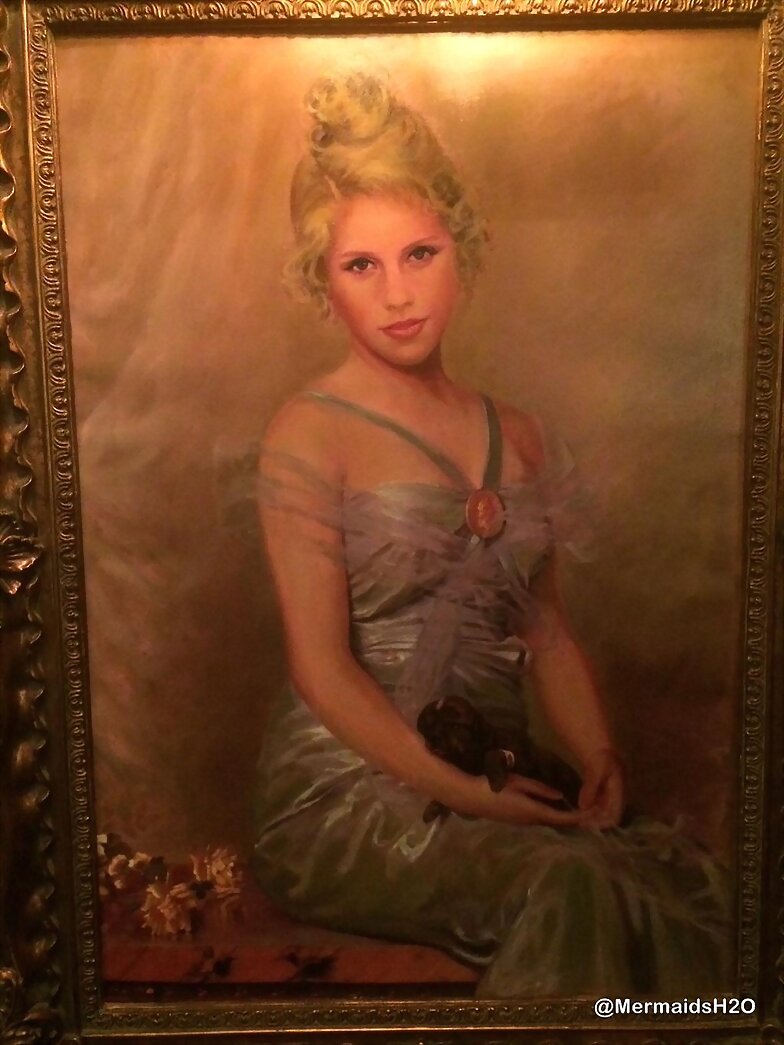 Claire Holt como Rebekah en The Originals