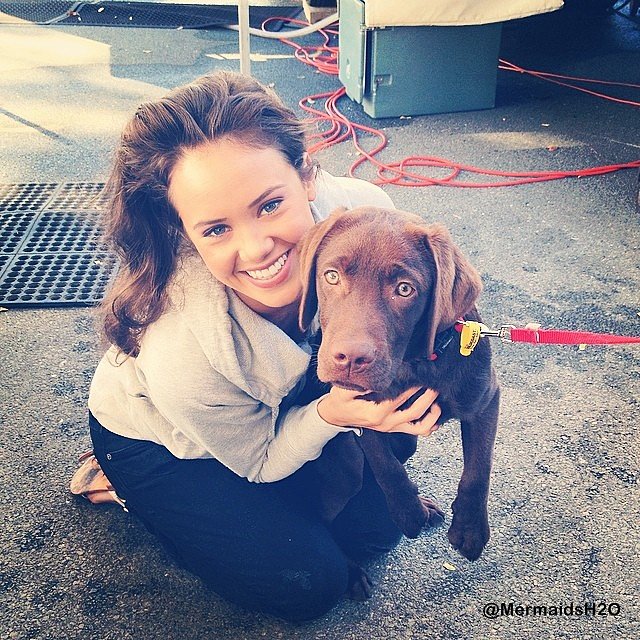 Allie Bertram y su perro Charles