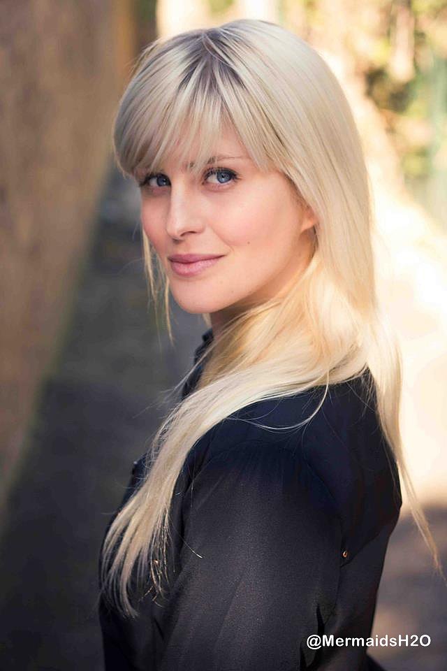 Amy Ruffle photo shoot