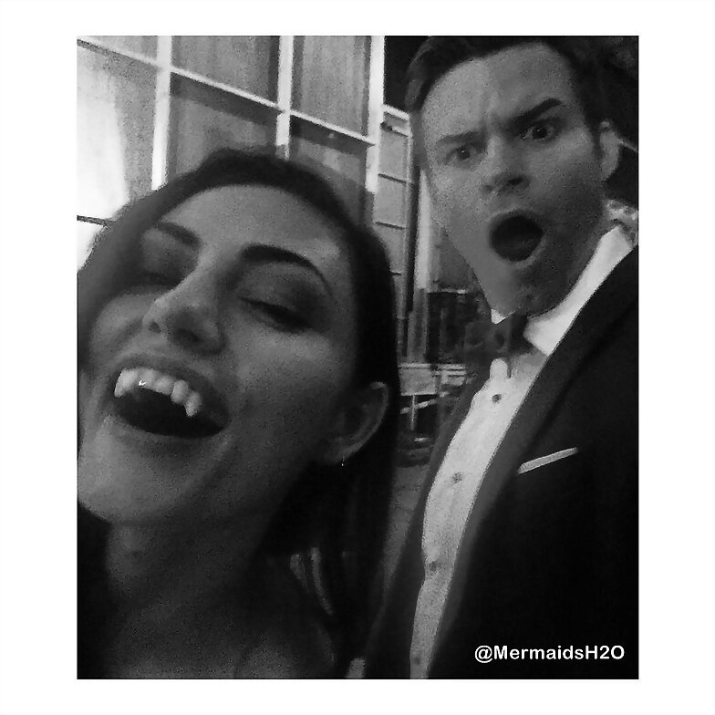 Behind the scenes Phoebe Tonkin en The Originals