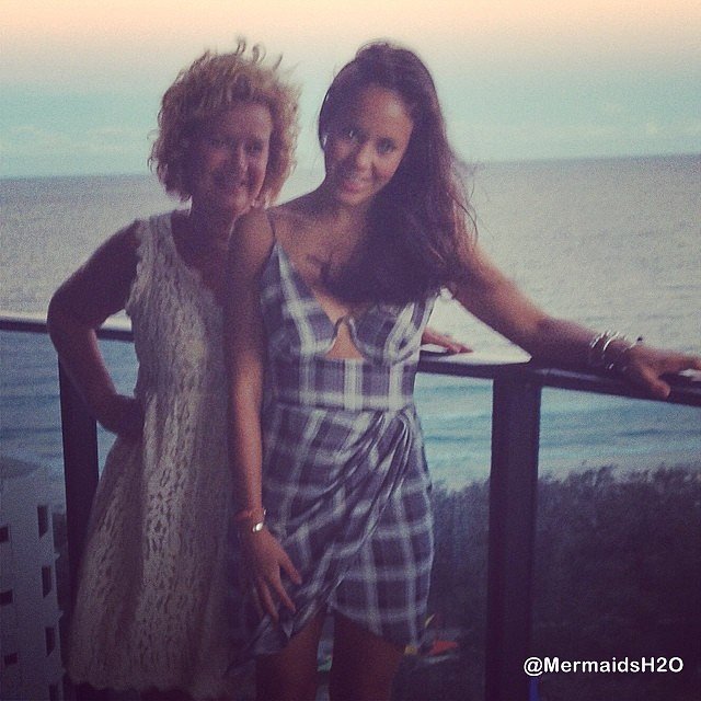 Allie Bertram con su madre