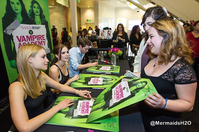 Lucy Fry - Vampire Academy Meet Fans San Francisco