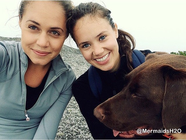 Allie Bertram y su perro Charles