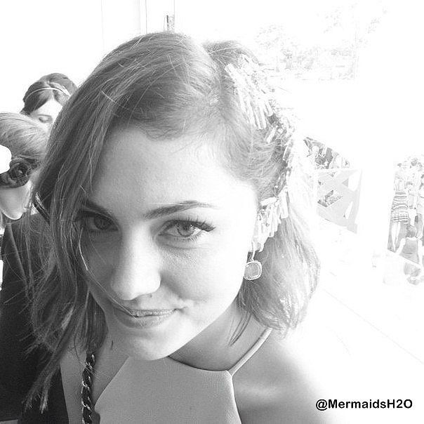 Phoebe Tonkin-Racing Melbourne Cup Celebrities2012