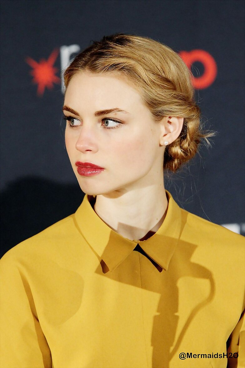 Lucy Fry - Panel Comic-Con New York 2013