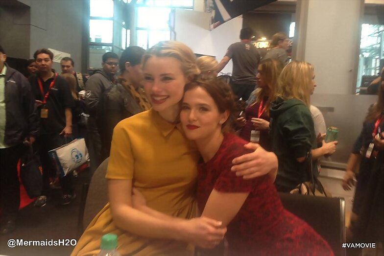 Lucy Fry Autograph Signing Comic-Con New York 2013