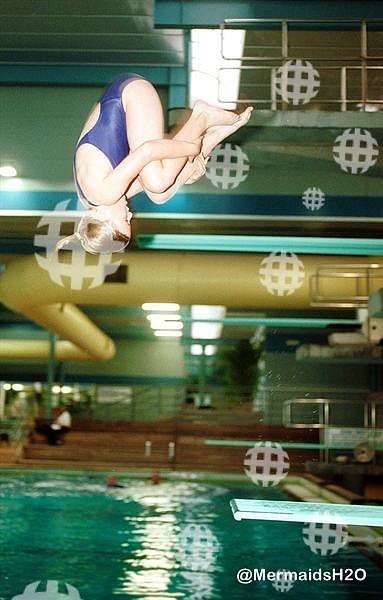 Amy Ruffle -Doncaster Templestowe News People 2002