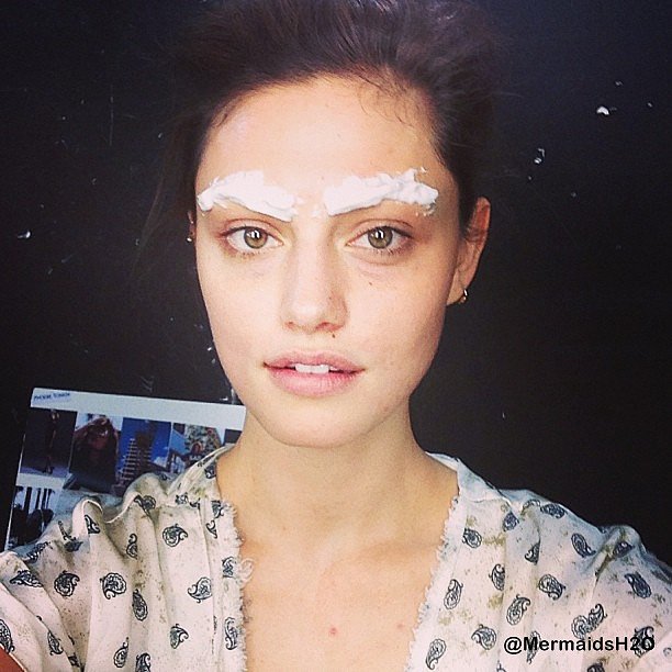Phoebe Tonkin photoshoot para Romy Frydman (2013)