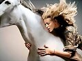 Madonna-Horse. Foto Universal