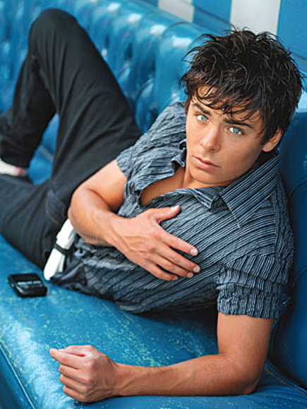 u_u oO ze zac efrOn uju!
