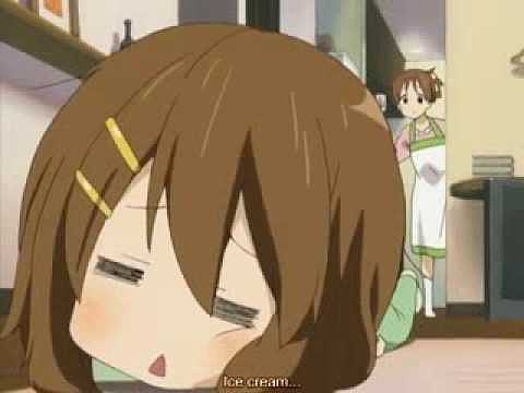 yui pidiendo helado