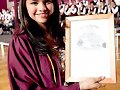 Selena se ha graduado