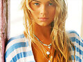 Bella_Indiana Evans