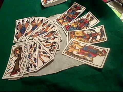 Interpretaci&oacute;n con los bastos.