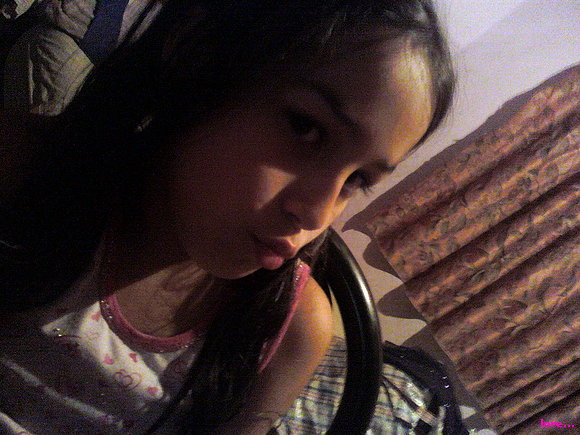 a shop com mi trompa sali re fea!!! :(