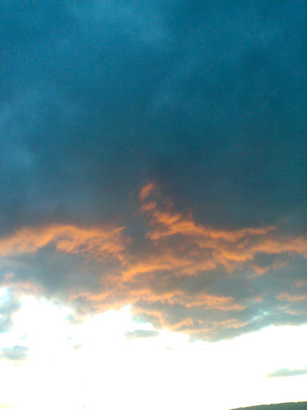 Arde el cielo.