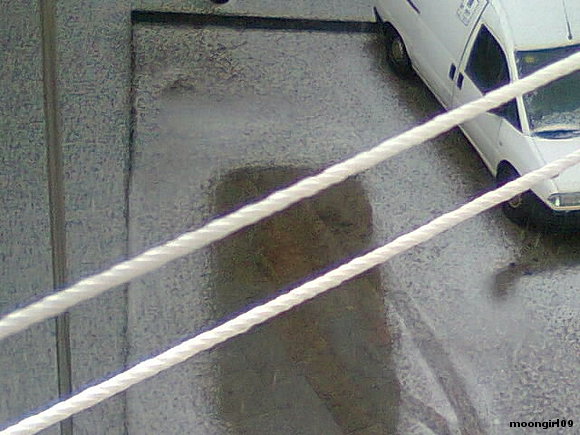 el granizo cae, sin parar,xd