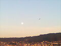 Una luna grande y m&aacute;gica.