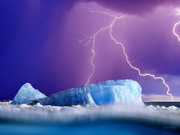 Hielo y tormenta