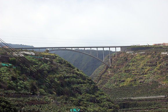 PUENTE DE LOS SAUCES