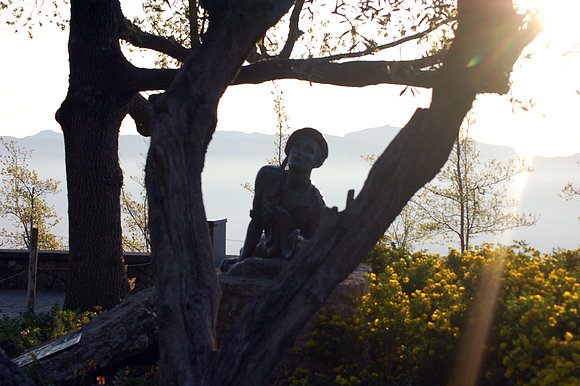 ESTATUA EN MONSERRAT