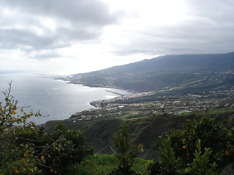 vista de santa cruz de la palma desde tanagua