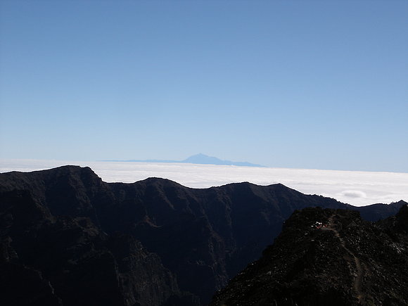 ROQUE DE LOS MUCHACHOS  EL TEIDE AL FONDO