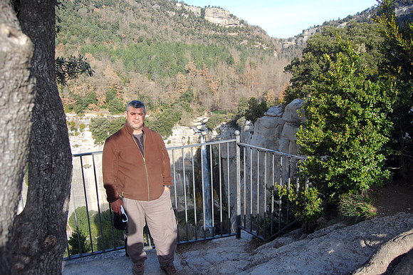 cascada de sallent al fondo