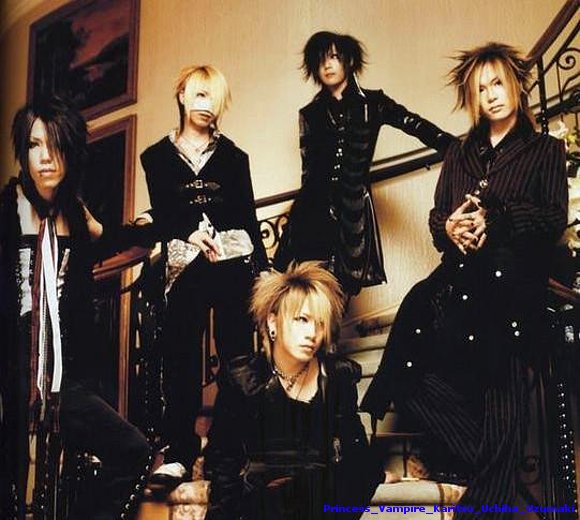 The GazettE *0*
