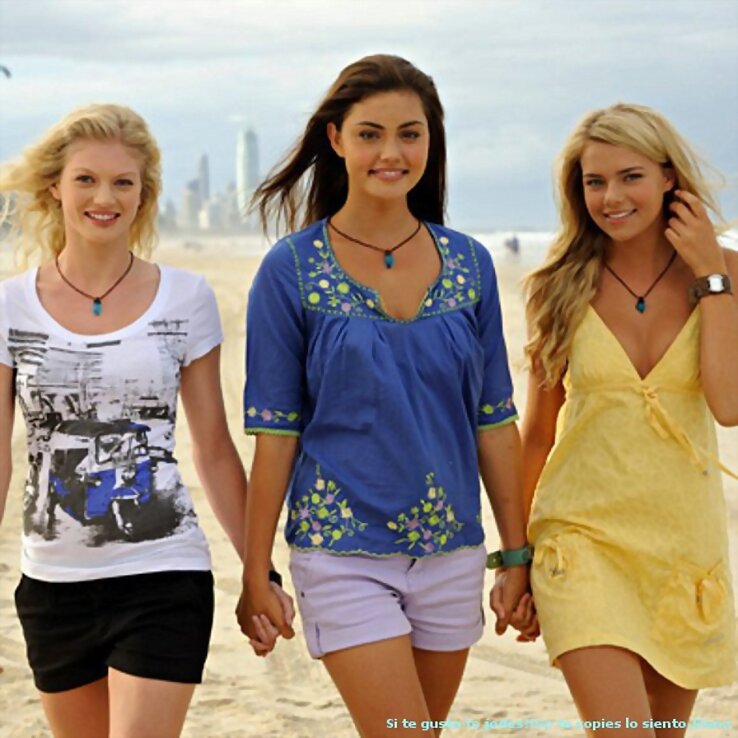 Nosotras Amamos H2o!! Forever!! =)