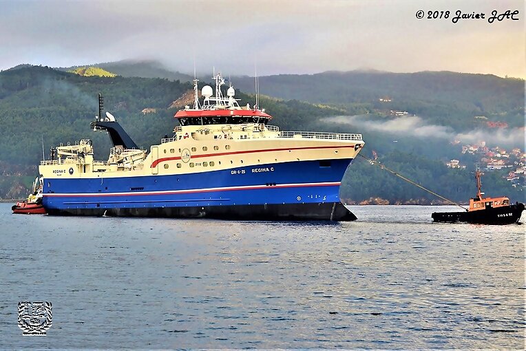 Buque arrastrero "Regina C" ST-118 Metalship