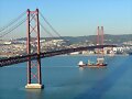 Puente 25 de Abril