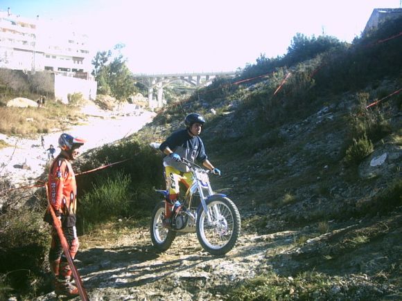 MI PRIMER TRIAL , EN GATA EN ENERO 2004