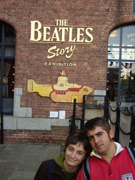 LIVERPOOL,  EN EL MUSEO BEATLES